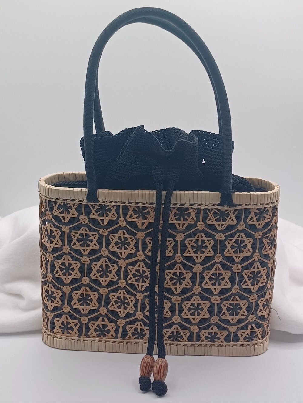 Straw & Bamboo Bag With Drawstring Closure - No Brand